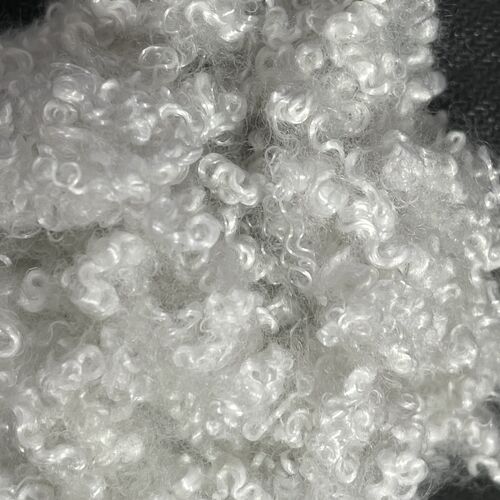 Ultime notizie aziendali su L'applicabilità delle fibre cave di grafene in oggetti reali