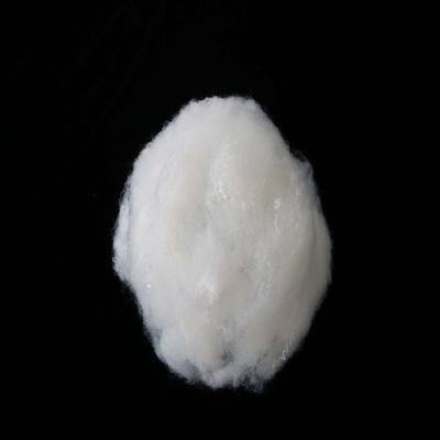 comprare Fibra ignifuga 15D riciclata Fibra bianca di polipropilene riciclata per giocattoli di pelliccia fabbricazione online