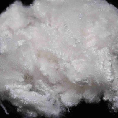 Un buon prezzo. Fibra di poliestere cavo ignifuge 64 mm Fibra chimica sintetica in linea