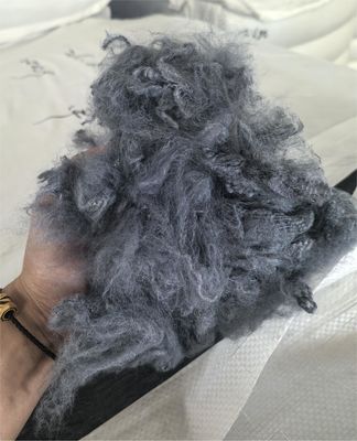 Un buon prezzo. Fibra di poliestere riciclata 2.5D 51mm grigio scuro in linea