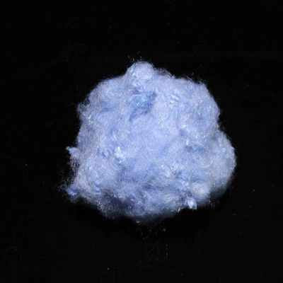 Un buon prezzo. Fibra di poliestere sintetico rigenerata di grado 51 mm PSF blu cielo per giocattoli di pelliccia in linea