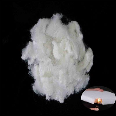 Un buon prezzo. Fibre in poliestere vergine non tossiche resistenti al fuoco Fibre 7D per imbottitura in linea
