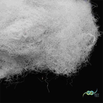 Un buon prezzo. Materiale di riempimento artificiale da 72 mm di fibra di poliestere riciclata 70D in linea