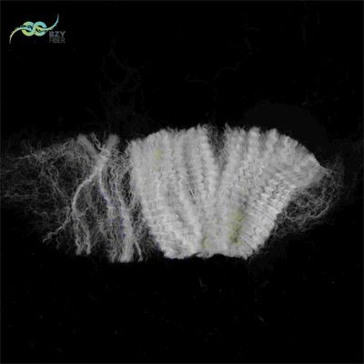 Un buon prezzo. Fibra sintetica di grappolo riciclata per riempimento in linea