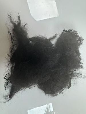 Un buon prezzo. Fibre in fiocco nere a bassa fusione in linea