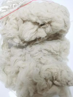 Un buon prezzo. Fibra di poliestere ad alta tenacità per un elevato livello di ritardante della fiamma e resistenza al restringimento in linea