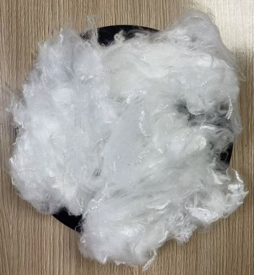 Un buon prezzo. Fibra di polietilene tereftalato PTT + Acrilico + PET 1.5D 38mm in linea