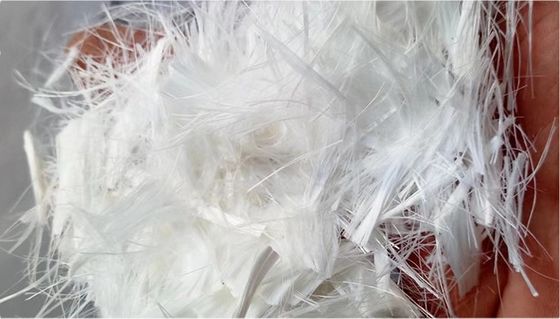 Un buon prezzo. Fibra di calcestruzzo in polipropilene 6-18 mm ASTM e ICC approvata in linea