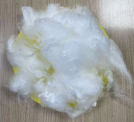 Un buon prezzo. Agente ausiliario chimico biodegradabile in fibra di acido polilattico 3D da 51 mm in linea