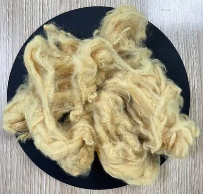 Un buon prezzo. Fibra Staple di poliestere riciclata 2.5D 51mm Giallo d'oca in linea
