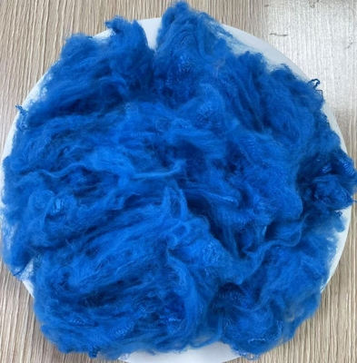 qualità Fibra Staple di poliestere riciclata 1.5D 38mm Peacock Blue fabbrica