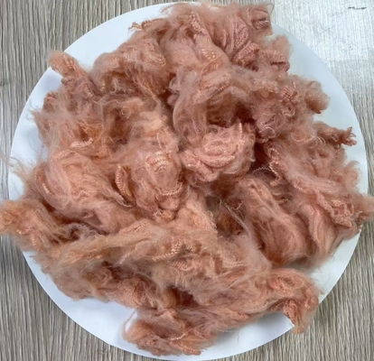 Un buon prezzo. Fibra di poliestere colorata con doping colorato 1.5D alta resistenza al restringimento in linea