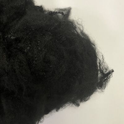 Un buon prezzo. 2.5D*64mm fibra cava 2D vergine riciclata nera, adatta per imbottiture di biancheria da letto, cuscini, imbottiture e tessuti per divani in linea