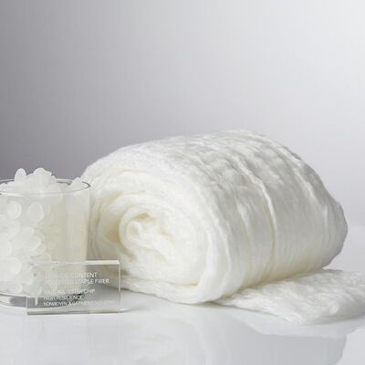 Un buon prezzo. Basso contenuto di olio Alta resistenza Fibra di poliestere a base di fibre costituite da 100% di chip di poliestere in linea